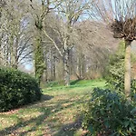 Bed & Breakfast Louiselund 3*