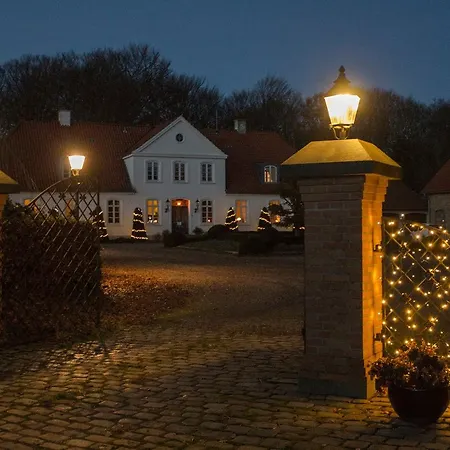 Louiselund Bed & Breakfast